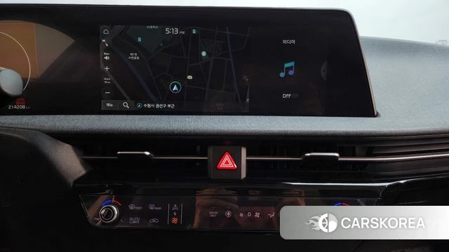 Kia EV6 2022 Белый из Кореи, фото 5