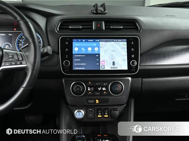 Nissan Leaf (ZE1) 2019 Белый из Кореи, фото 5