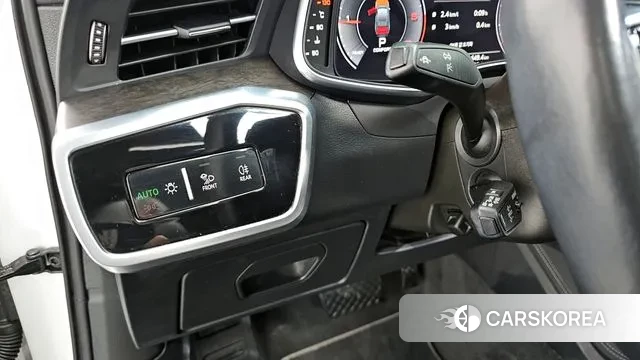 Audi A6 (C8) 2020 Белый из Кореи, фото 5