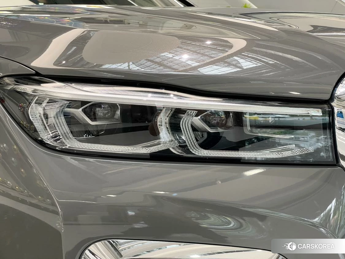BMW 7 series 2021 Серебристо-серый из Китая, фото 5