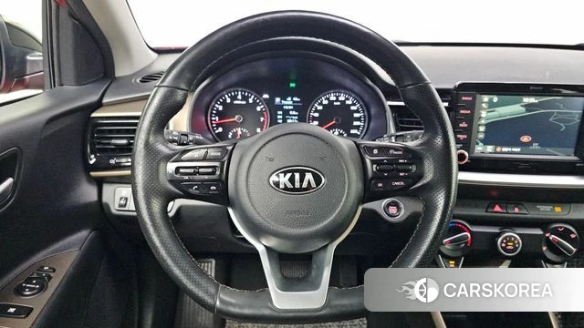 Kia Stonic 2018 Красный из Кореи, фото 5