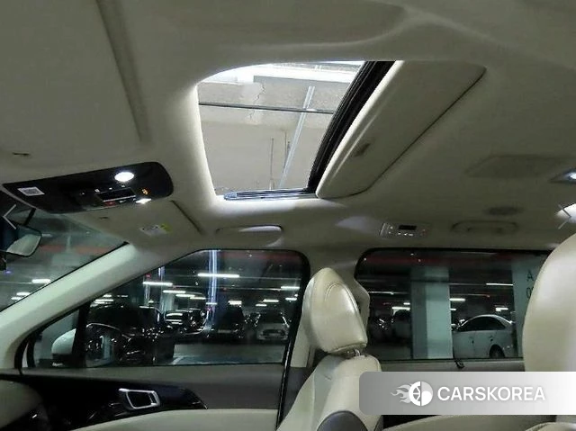 Kia Carnival 4th generation 2022 Белый из Кореи, фото 5