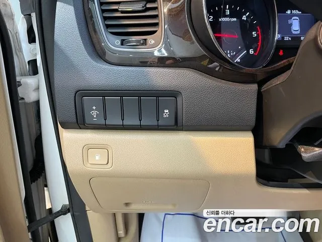 Kia The New Carnival id 2709640 из Кореи 5