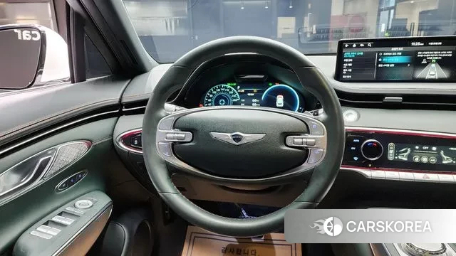 Genesis GV70 2023 Белый из Кореи, фото 5