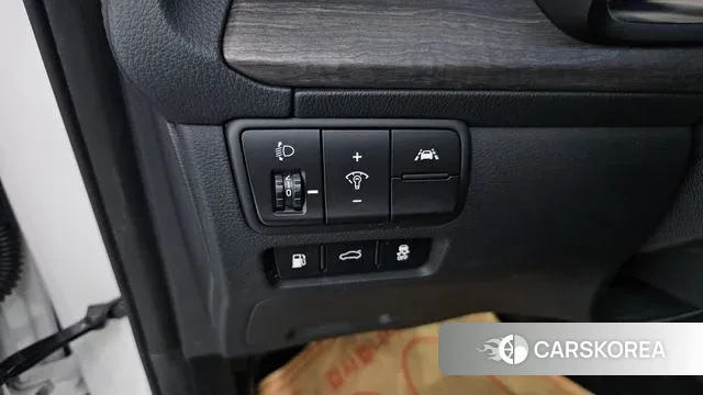 Kia K7 Premier Hybrid 2021 Белый из Кореи, фото 5