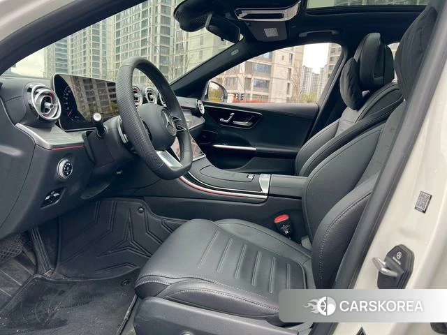 Mercedes-Benz Class C 2025 Белый из Китая, фото 5