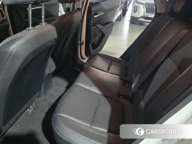 Kia Seltos 2021 Белый из Кореи, фото 5