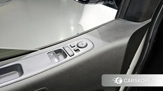 Hyundai Staria 2021 Белый из Кореи, фото 5