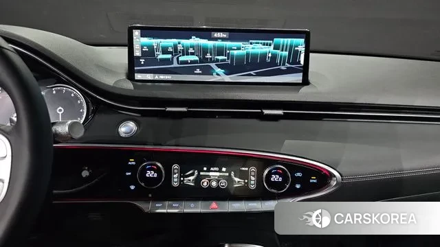 Genesis GV70 2023 Белый из Кореи, фото 5