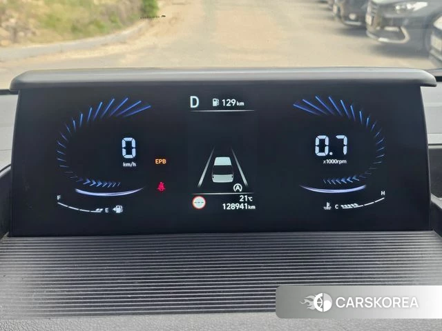 Hyundai Staria 2021 Белый из Кореи, фото 5