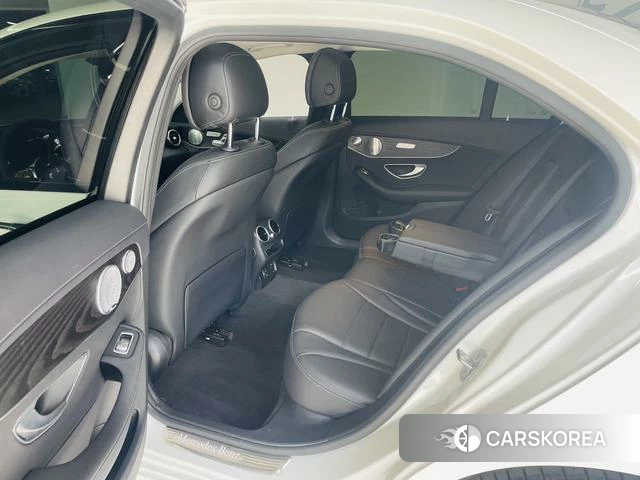 Mercedes-Benz Class C 2021 Белый из Китая, фото 5