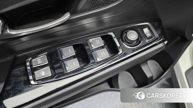 Ssangyong Beautiful Korando 2022 Белый из Кореи, фото 5