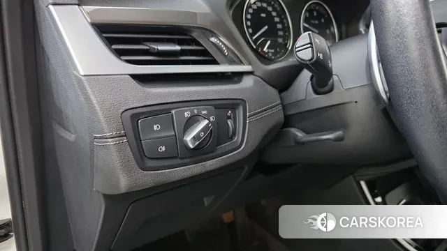 BMW X1 (F48) 2021 Белый из Кореи, фото 5