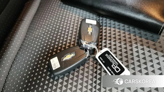 Chevrolet (GM Daewoo) Trax Crossover 2024 Черный из Кореи, фото 5