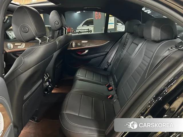 Mercedes-Benz E-Class W213 2020 Черный из Кореи, фото 5