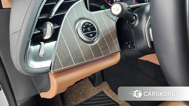 Mercedes-Benz E-Class W214 2024 Белый из Кореи, фото 5