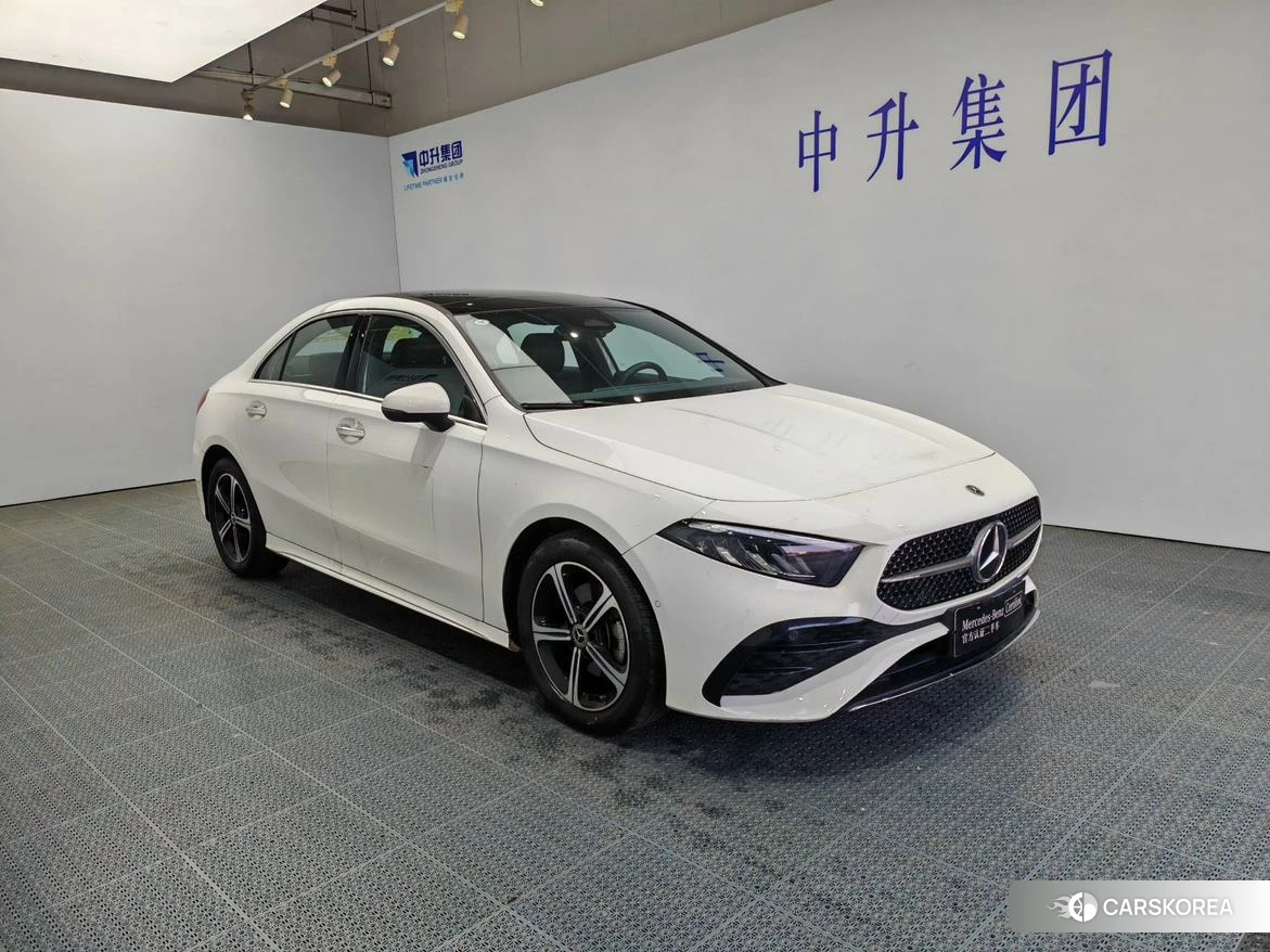 Mercedes-Benz Class A 2022 Белый из Китая, фото 5