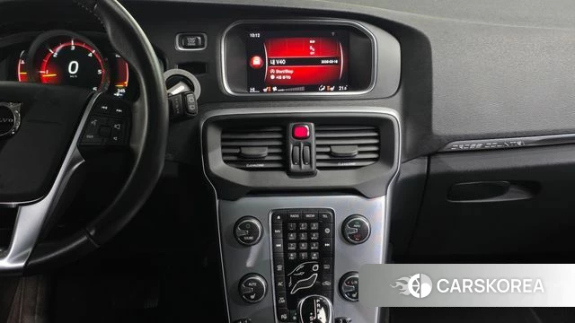 Volvo V40 Cross-Country 2018 Серый из Кореи, фото 5