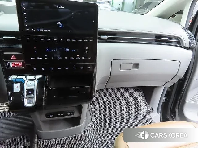 Hyundai Staria 2021 Черный из Кореи, фото 5