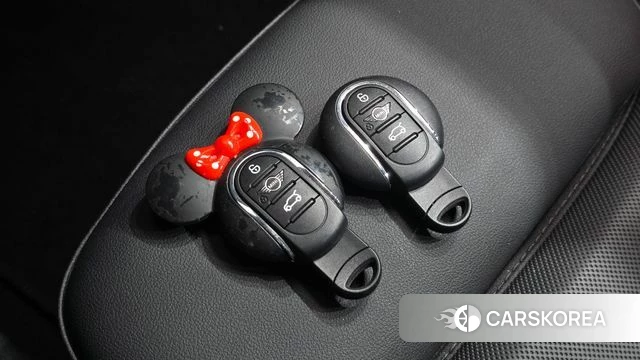 Mini Cooper 2023 Черный из Кореи, фото 5