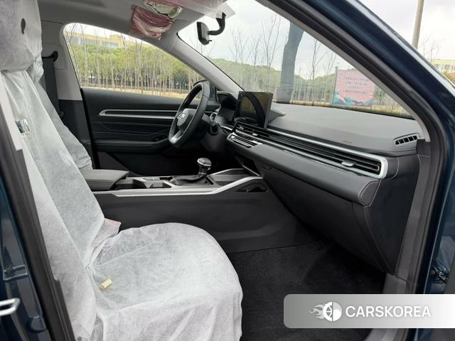 Geely Automobile Emgrand 2026 Синий из Китая, фото 5