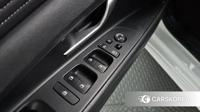 Hyundai Avante Hybrid (CN7) 2022 Белый из Кореи, фото 5