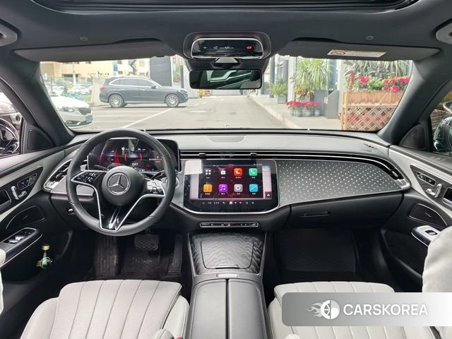 Mercedes-Benz E-class 2024 Черный из Китая, фото 5