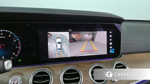 Mercedes-Benz E-Class W213 2022 Серебристо-серый из Кореи, фото 5