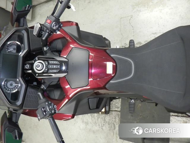 Проданный Honda GL1800 TOUR DCT id 4206174 из Японии, фото 4