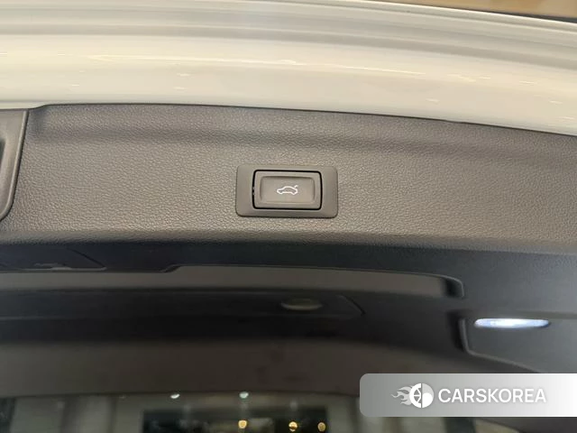 Audi Q3 2023 Белый из Китая, фото 5