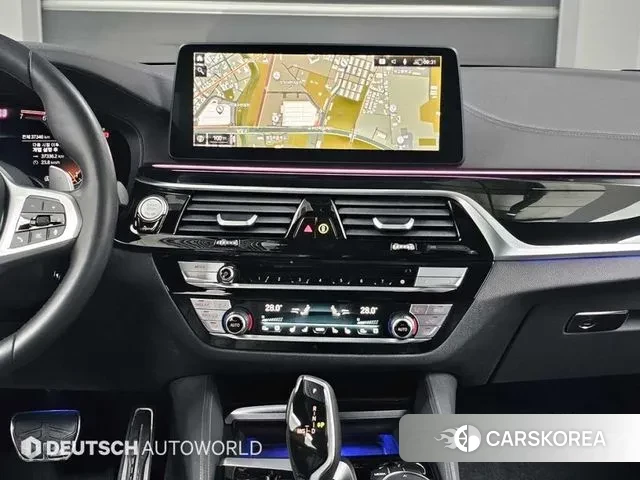 BMW 5 Series (G60) 2023 Белый из Кореи, фото 5