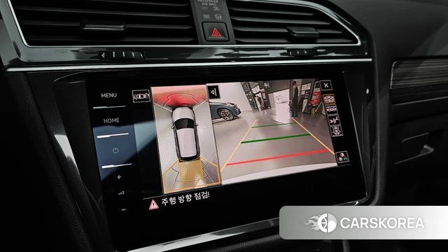 Volkswagen Tiguan Allspace 2024 Белый из Кореи, фото 5