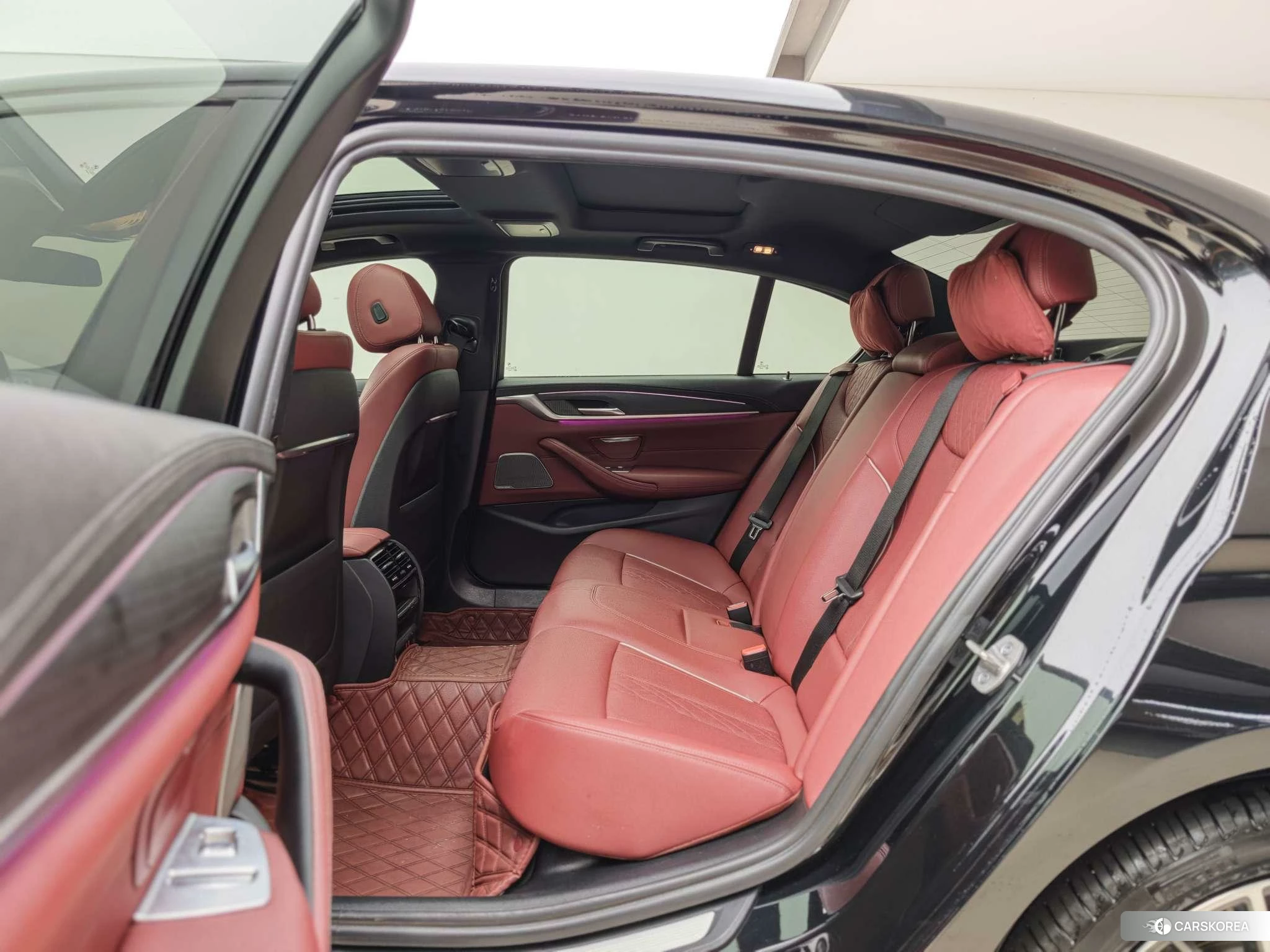 BMW 5 series 2022 Черный из Китая, фото 5