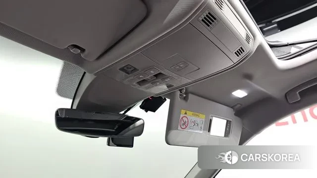 Volkswagen Tiguan second Generation 2023 Белый из Кореи, фото 5