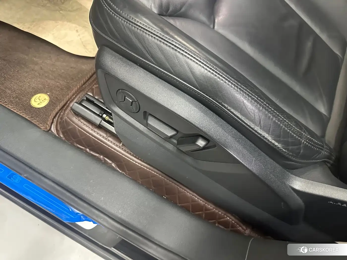 Audi Q8 2020 Черный из Китая, фото 5