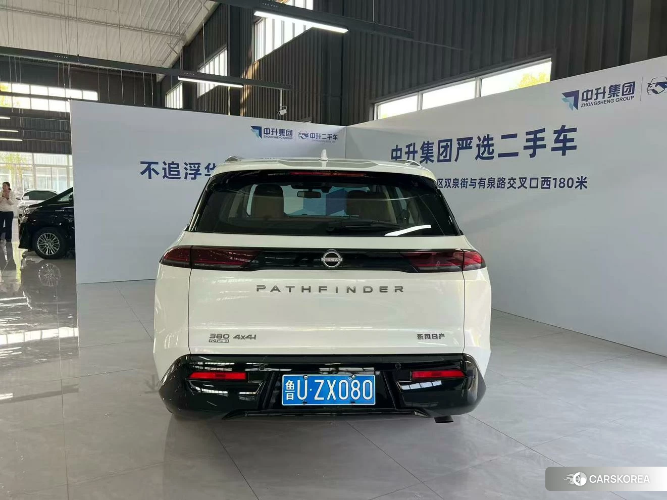 Nissan Exploring the land 2024 Белый из Китая, фото 5