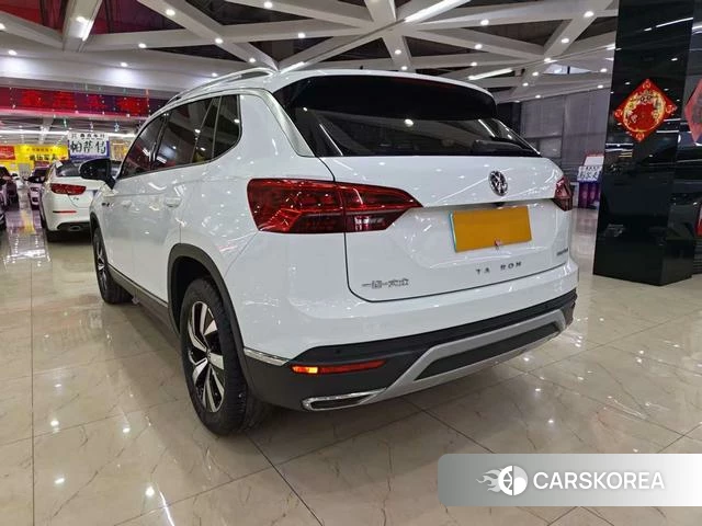 Volkswagen Tanyue 2021 Белый из Китая, фото 5
