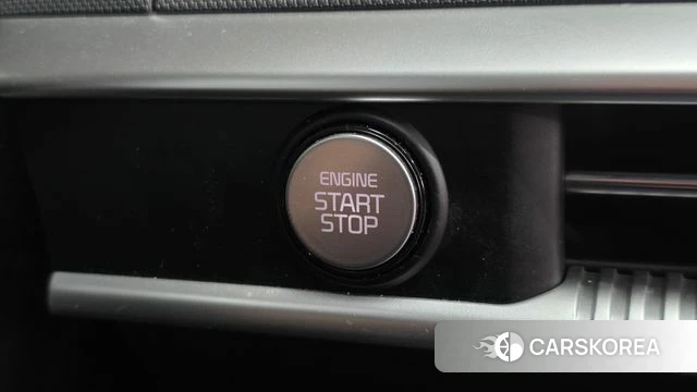 Kia K5 3rd generation 2022 Черный из Кореи, фото 5