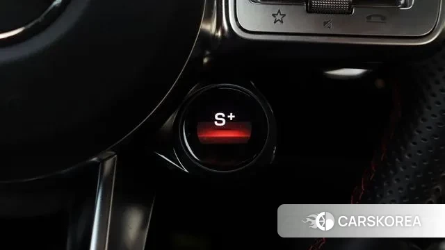 Mercedes-Benz A-Class W177 2023 Серебристо-серый из Кореи, фото 5