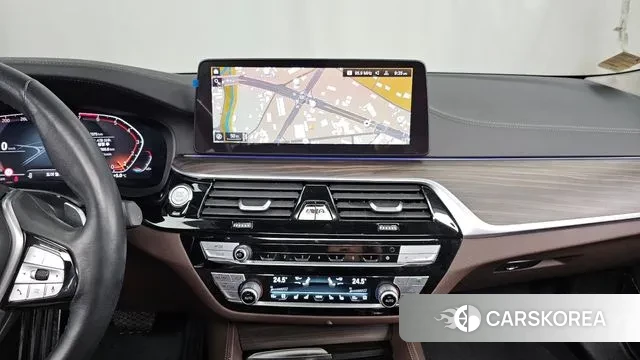 BMW 5 Series (G30) 2021 Синий из Кореи, фото 5