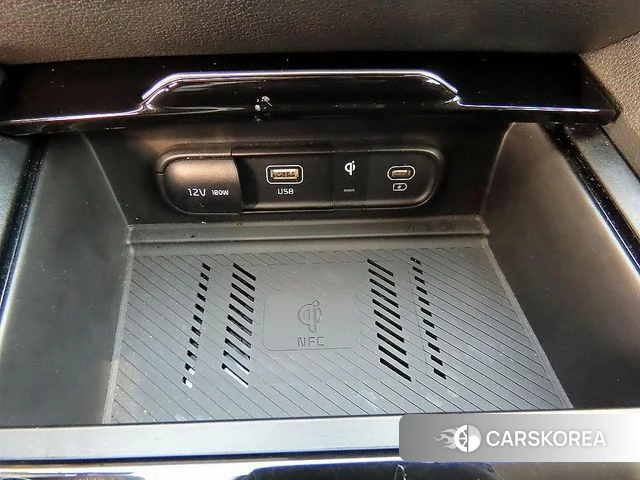 Kia Sportage 5th Generation 2023 Белый из Кореи, фото 5