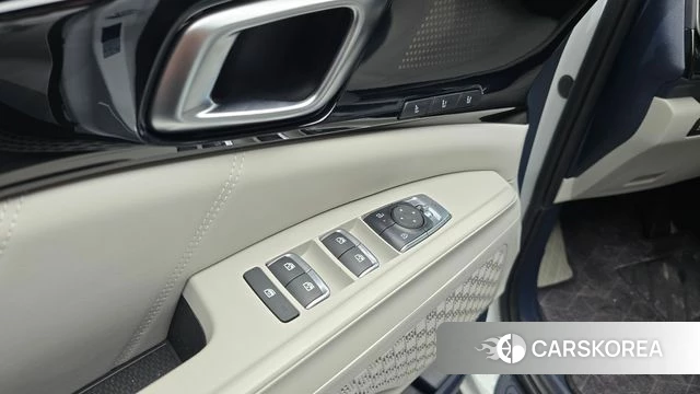 Kia The New Carnival 4th Generation 2025 Белый из Кореи, фото 5