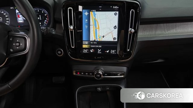 Volvo XC40 2020 Серебристо-серый из Кореи, фото 5