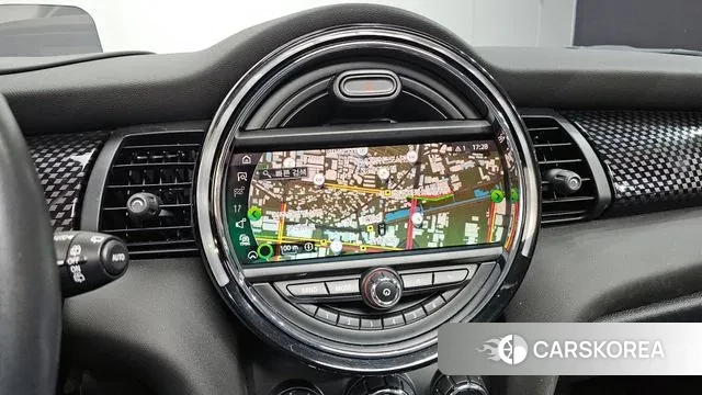 Mini Cooper S 2019 Серебряный из Кореи, фото 5