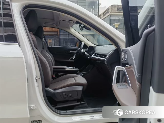 BMW X1 2023 Белый из Китая, фото 5