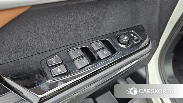 Ssangyong The New Torres 2024 Белый из Кореи, фото 5