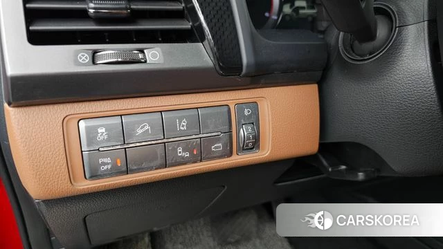 Ssangyong Rexton Sports Cannes 2020 Красный из Кореи, фото 5