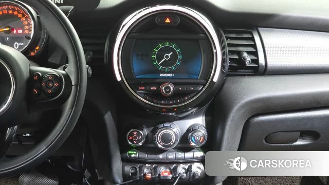 Mini Cooper D 2019 Жемчужный цвет из Кореи, фото 5