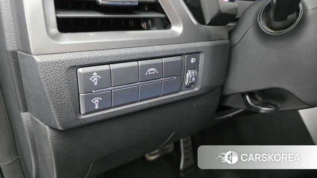 Ssangyong Beautiful Korando 2020 Серебристо-серый из Кореи, фото 5