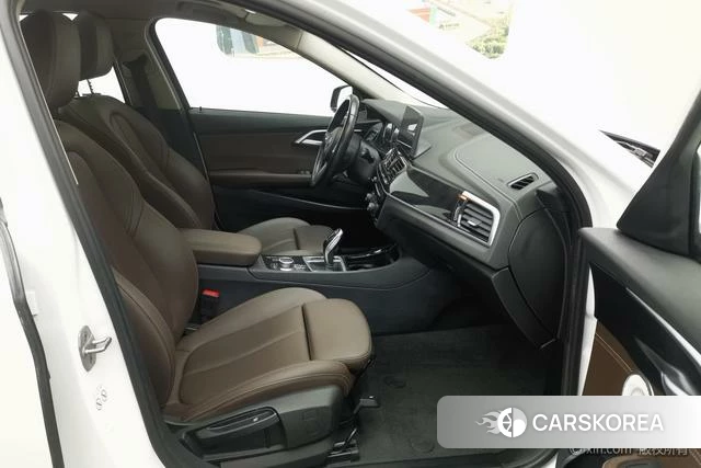 BMW 1 series 2023 Белый из Китая, фото 5